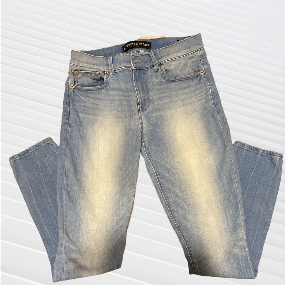 Trendy Express Label Legging Mid-Rise Jean